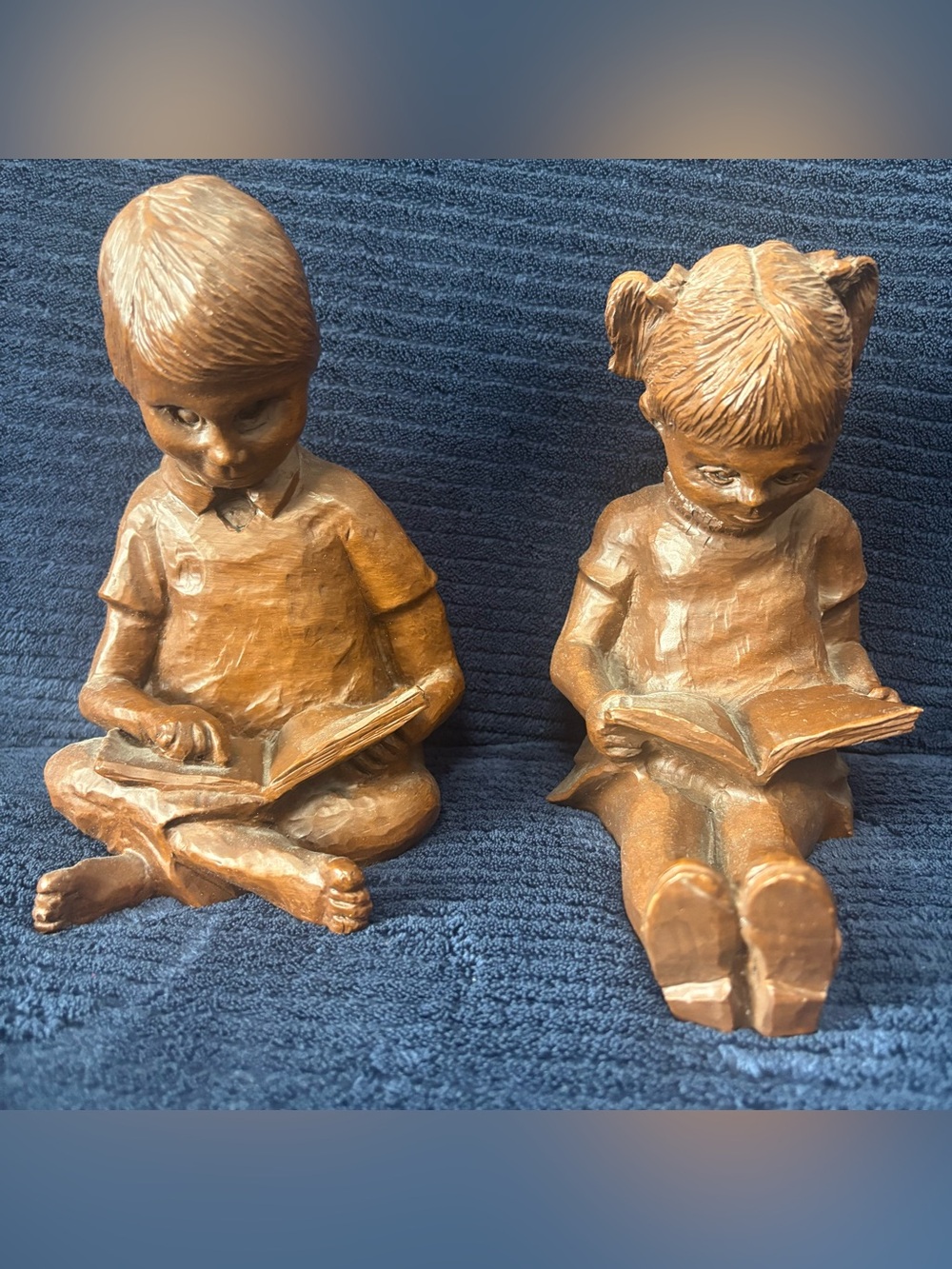 Vintage Red Mill Mfg Somerville Boy Girl Reading Bookends Pecan Resin USA Set